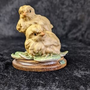 Vintage Giuseppe Armani New hatched chicks figurine